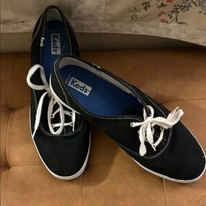 Keds Women's Black and White Sneakers